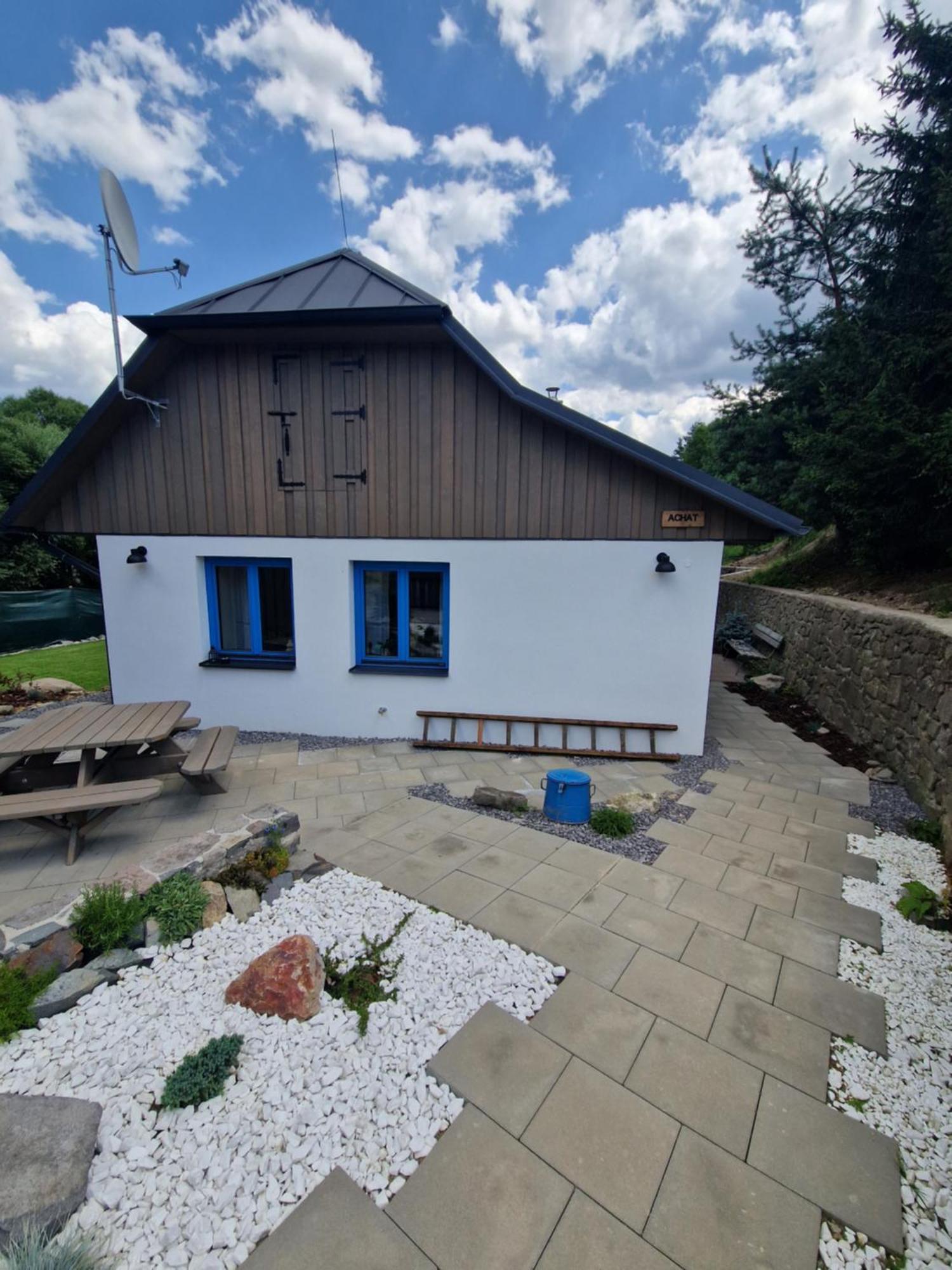 Chalupka Opal: Secluded Mountain Retreat with Self-Check-In Villa Banska Stiavnica Exterior photo